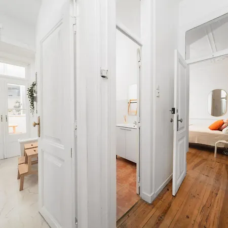 Daire Large By Avenida Da Liberdade 7br Wac