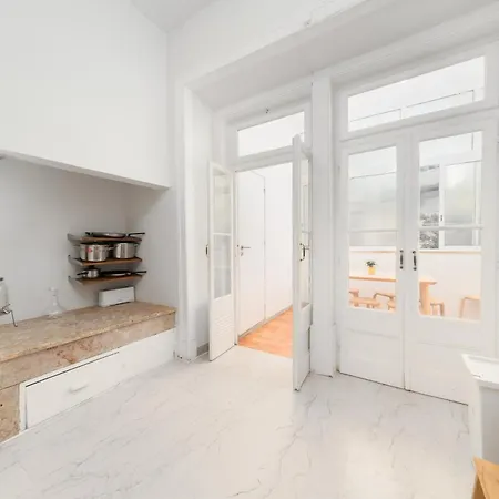 Large By Avenida Da Liberdade 7br Wac Lisboa