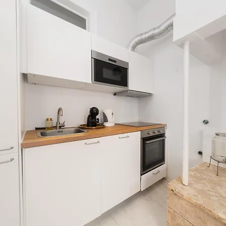 Large By Avenida Da Liberdade 7br Wac Daire *