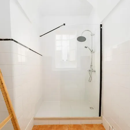Daire Large By Avenida Da Liberdade 7br Wac Lisboa